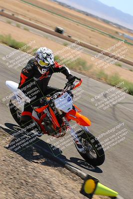 media/Sep-24-2022-TrackXperience (Sat) [[08127a19bf]]/Intermediate Group/session 3 turn 11/